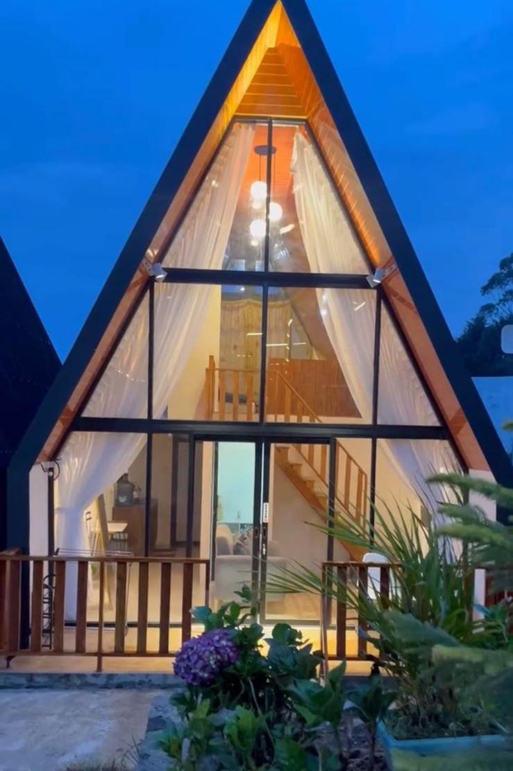 Agriya Lubis Cabin Diyeng Exterior photo